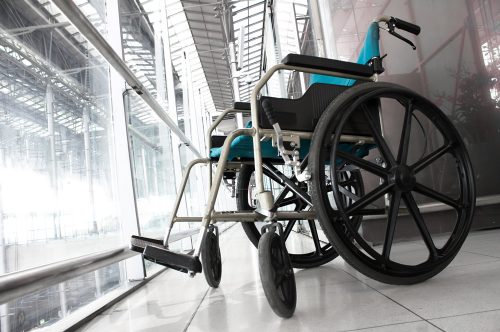 La facturación de la silla de ruedas para personas con discapacidad: cómo hacerlo con nuestra compañía aérea Albastar