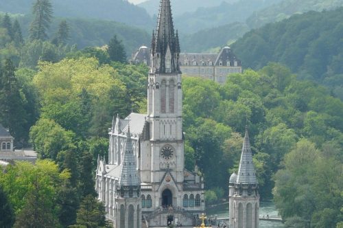 Albastar ritorna a volare a Lourdes con Unitalsi